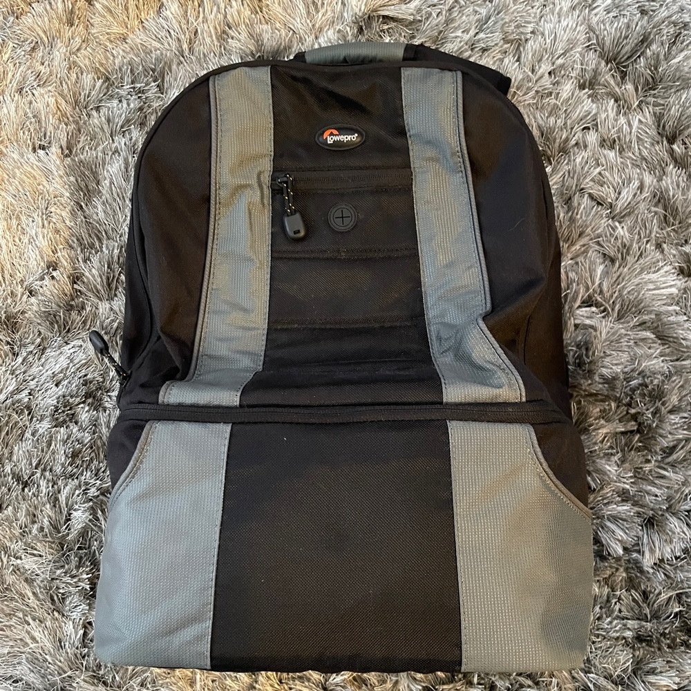 Lowepro CompuDaypack Camera + Laptop backpack